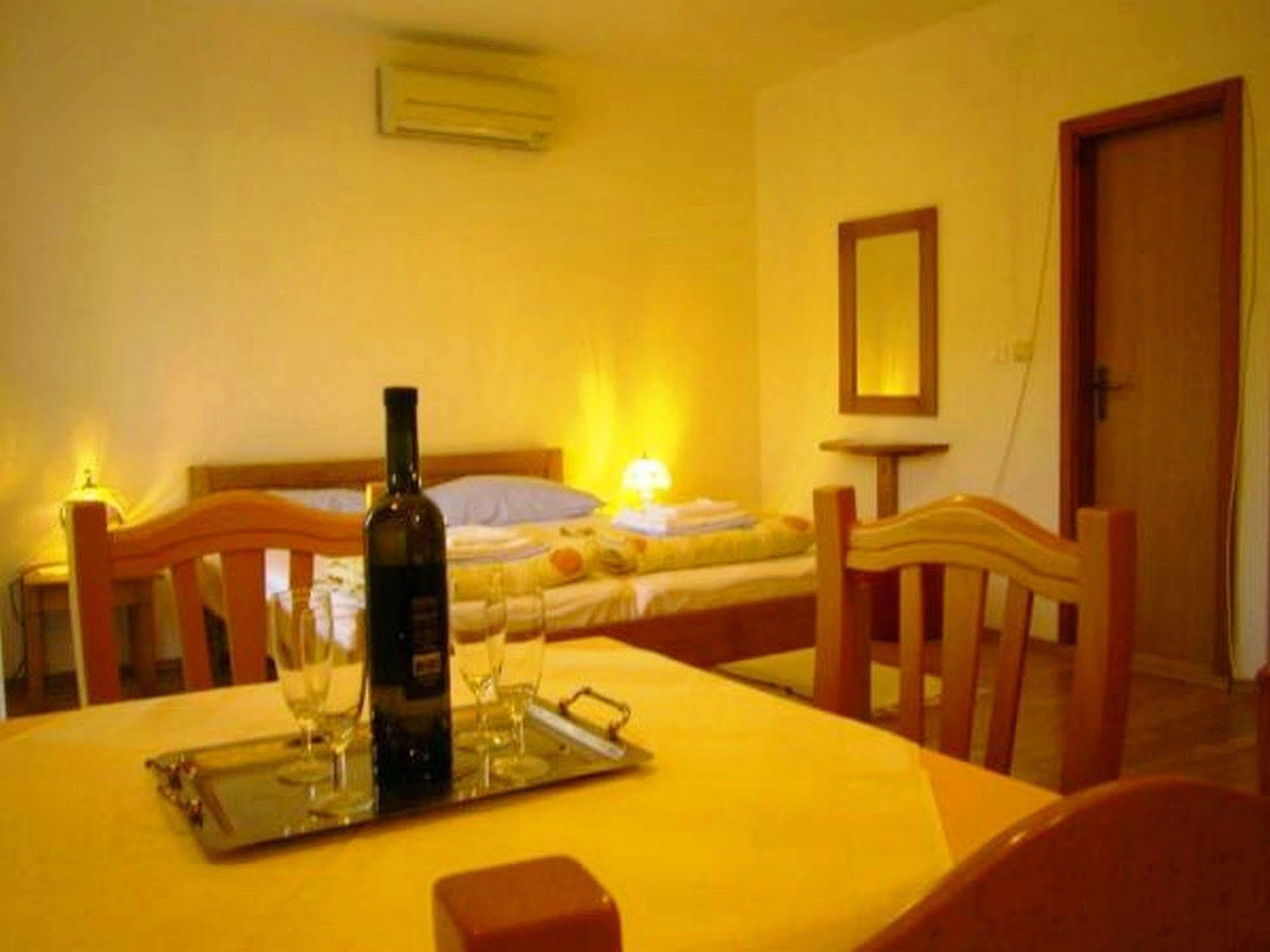 Villa Adria Slano Luaran gambar